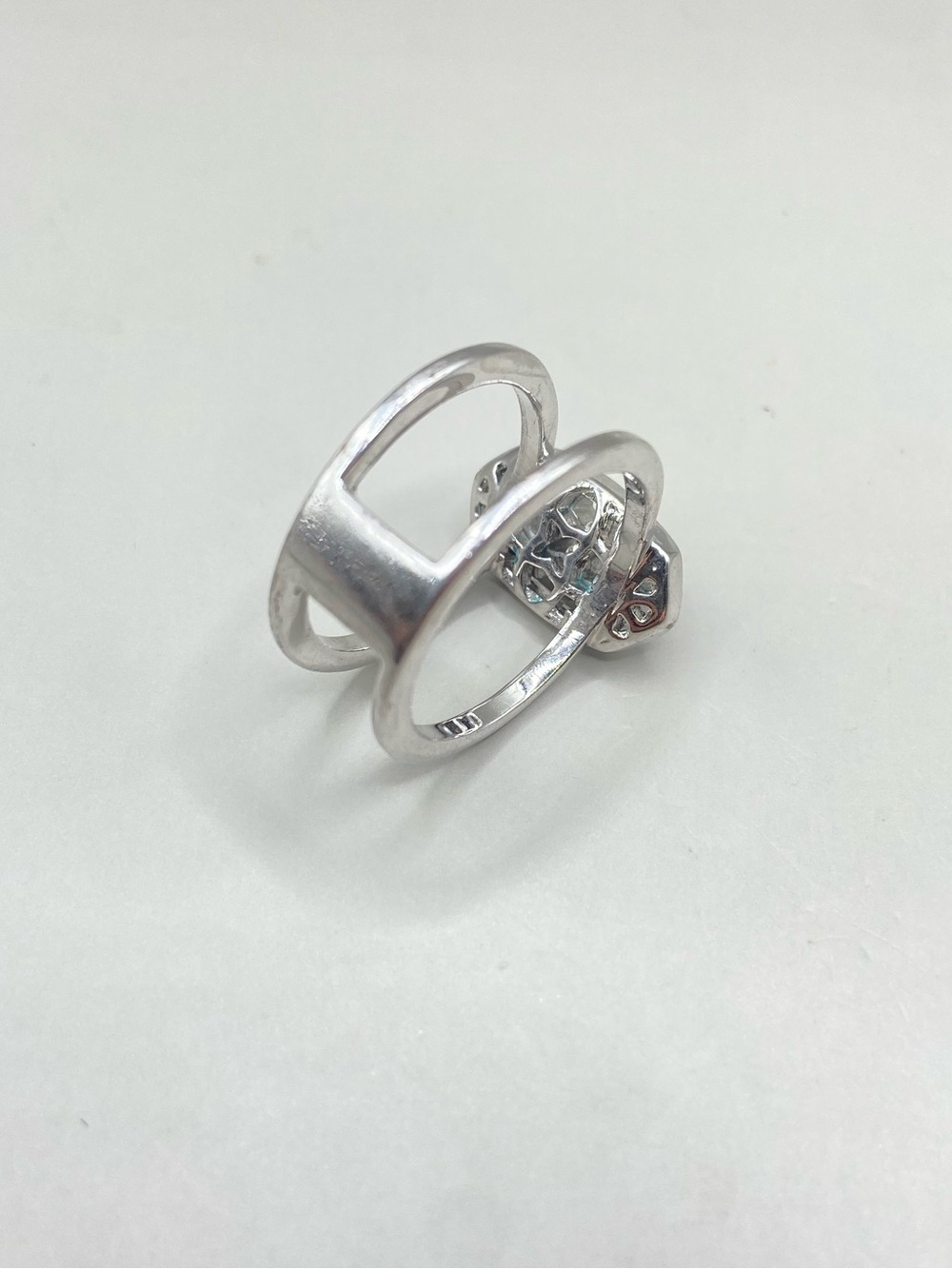 Kendra Scott Elyse Wide Band Ring - Picture 8 of 9